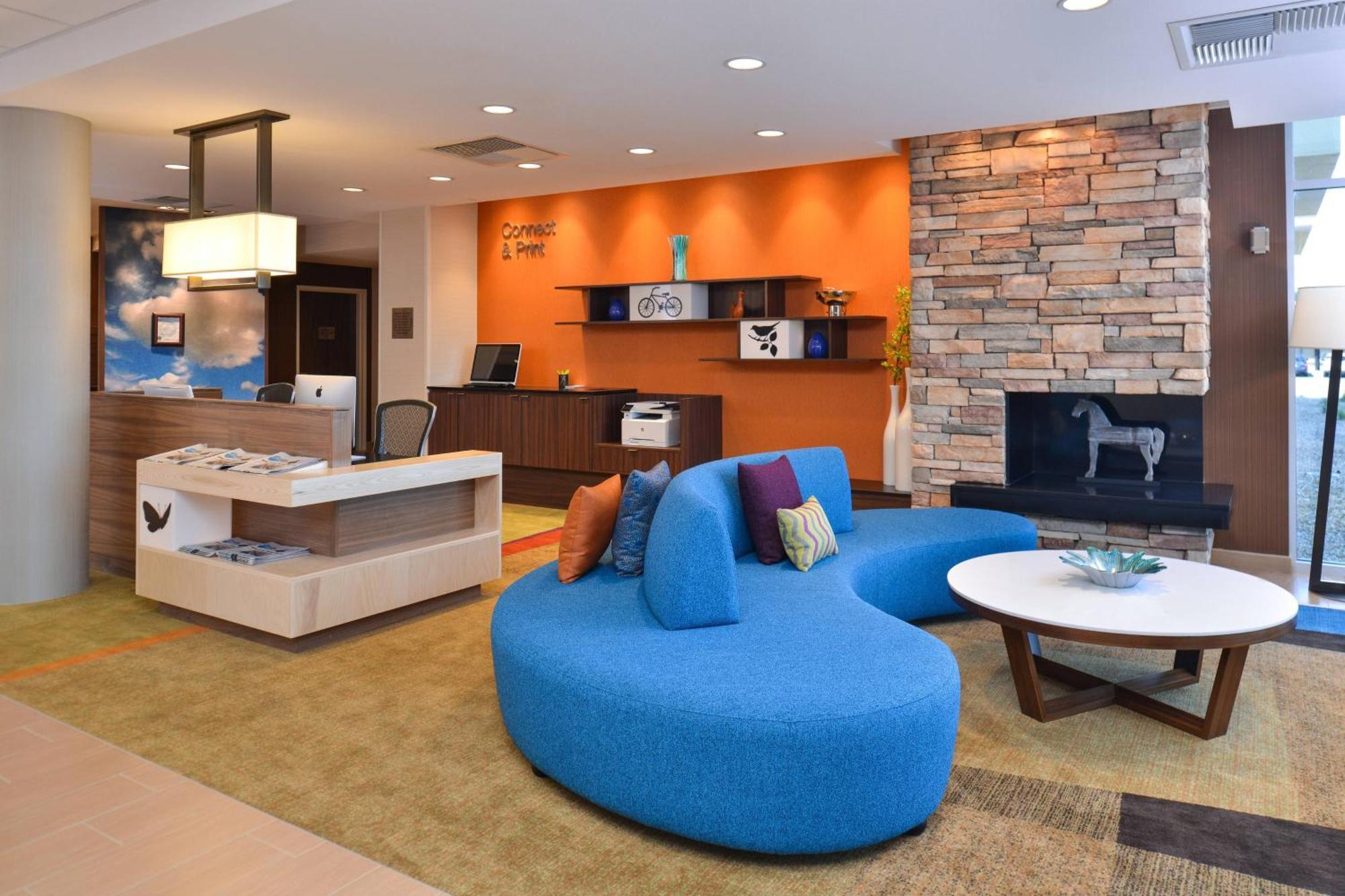 Fairfield Inn & Suites By Marriott Sacramento Airport Woodland Exterior foto